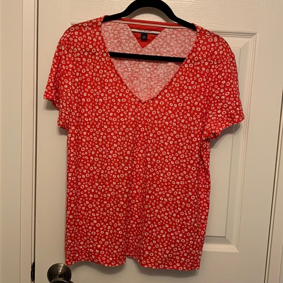 Tommy Hilfiger Red Floral T-Shirt - Picture 1 of 5